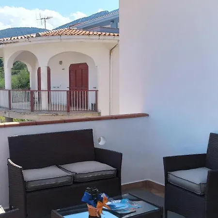 アパート Haiku *